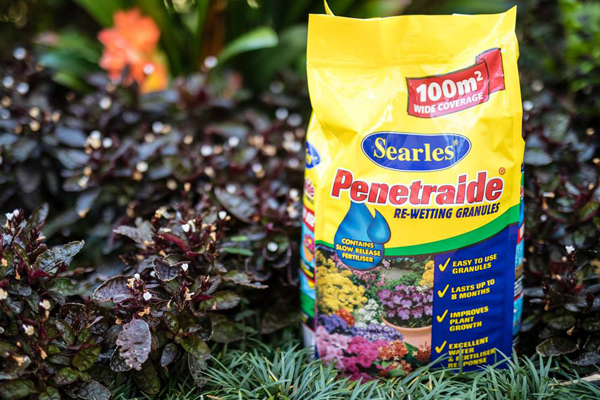 Searles Penetriade Re-Wetting Granules - improve water holding in soil